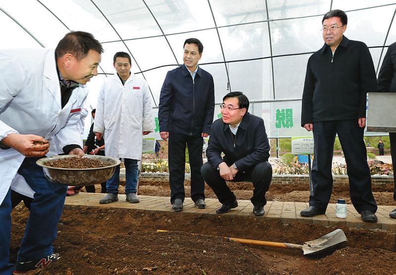 【頭條】胡和平：認真落實十九大部署 堅決打贏脫貧攻堅戰