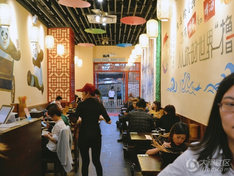 福州這家串串店，我竟吃出了成都的感覺！