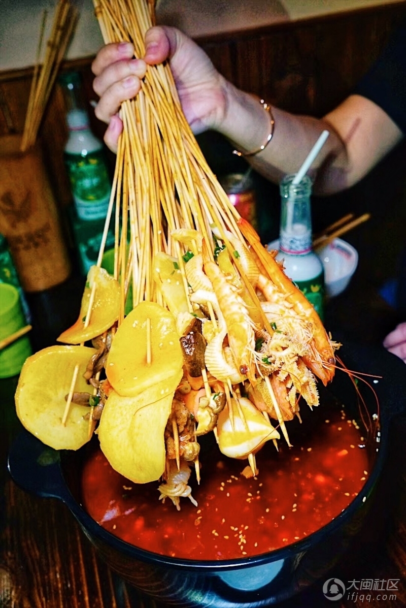 福州這家串串店，我竟吃出了成都的感覺！