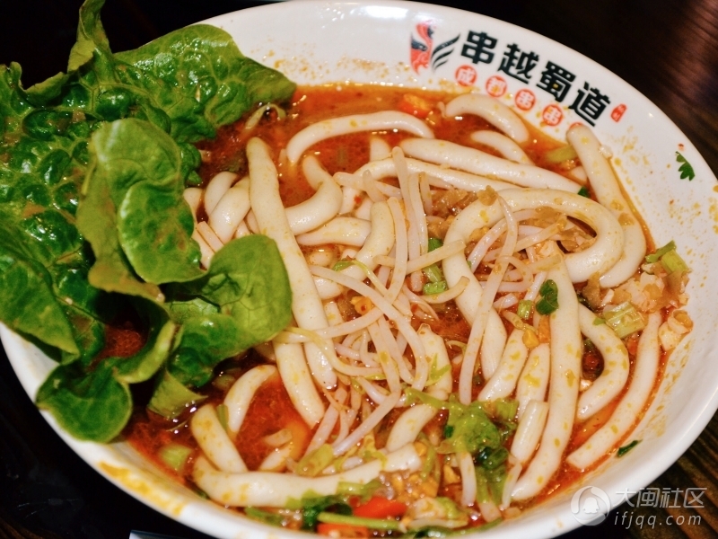 福州這家串串店，我竟吃出了成都的感覺！
