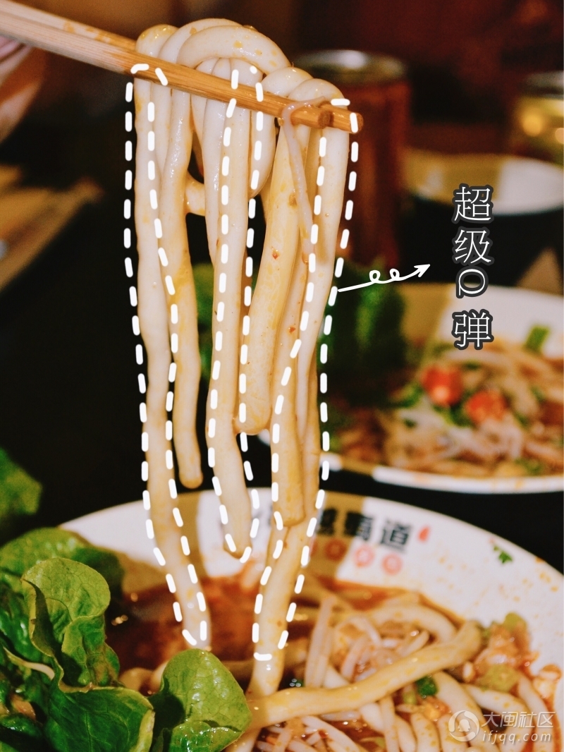 福州這家串串店，我竟吃出了成都的感覺！