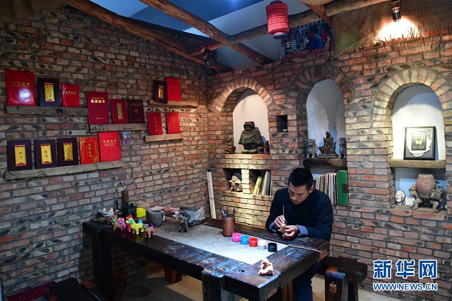 泥咕咕：黃土捏就的“活化石”