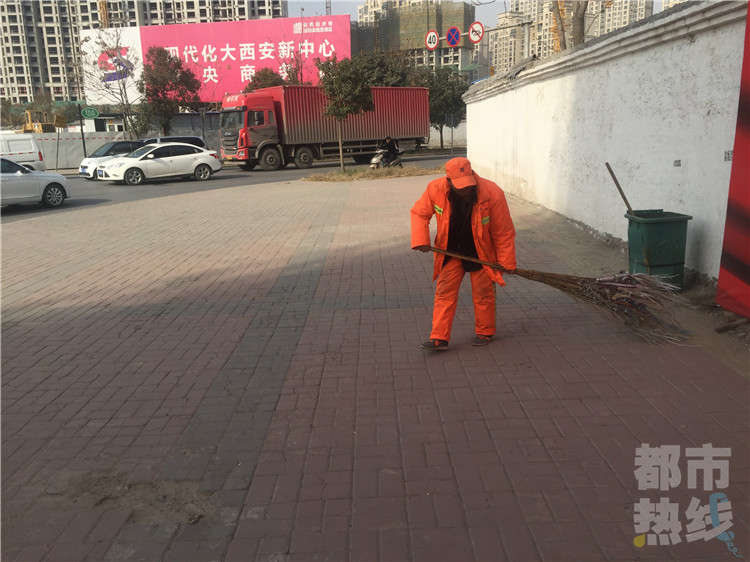 【今日看點】（頁面標題）保潔人員高溫補貼還沒發 負責人:12月中旬  （內容頁標題）保潔人員高溫補貼還沒發 負責人：12月中旬發到位