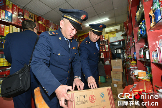 已過審【法制安全】涪陵工商部門查獲一批涉假名酒