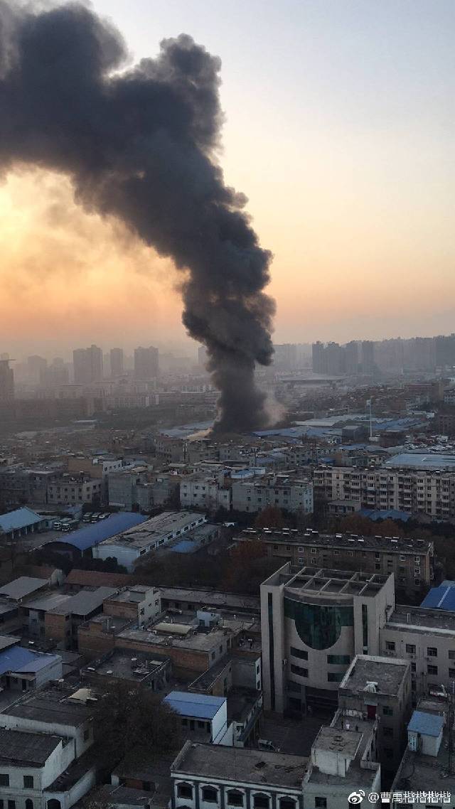 【今日看點+即時資訊】突發：西安東郊一倉庫發生火災 消防正在救援