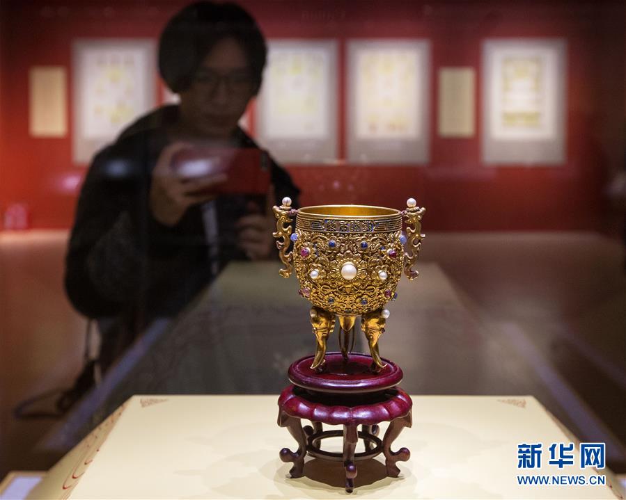 南京博物院“走進養心殿”特展開展