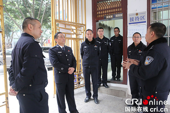 已過審【法制安全】巫山縣公安局加大警力確保元旦安全形勢平穩
