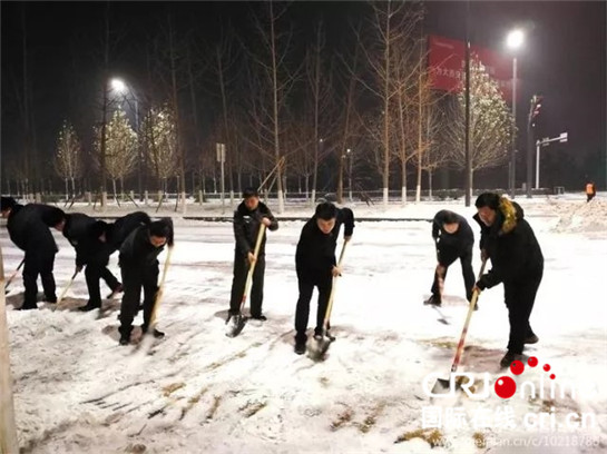 西鹹新區各新城奮戰在除雪第一線_fororder_16