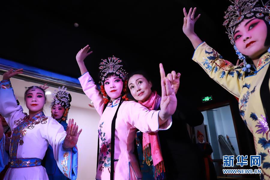河北石家莊：非遺展演進萬家