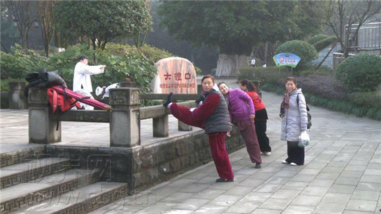 圖片默認標題