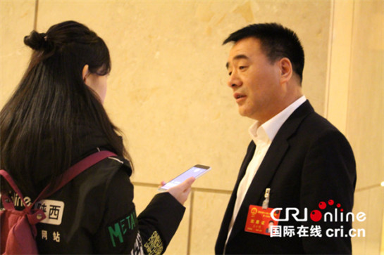 【2017陜西兩會專題 Ta發聲 顯示圖在稿件最下方 】代表委員眼中的宜居西安：山清水秀 交通便捷