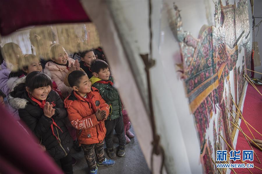 【文化  顯示圖在稿件最下方+移動列表 圖  顯示圖在稿件最下方】一堂幕前幕後的非遺傳承課