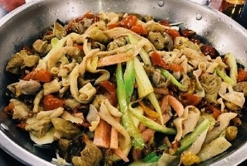 【食在重慶 圖文】重慶這道重口味的菜 你敢吃嗎?