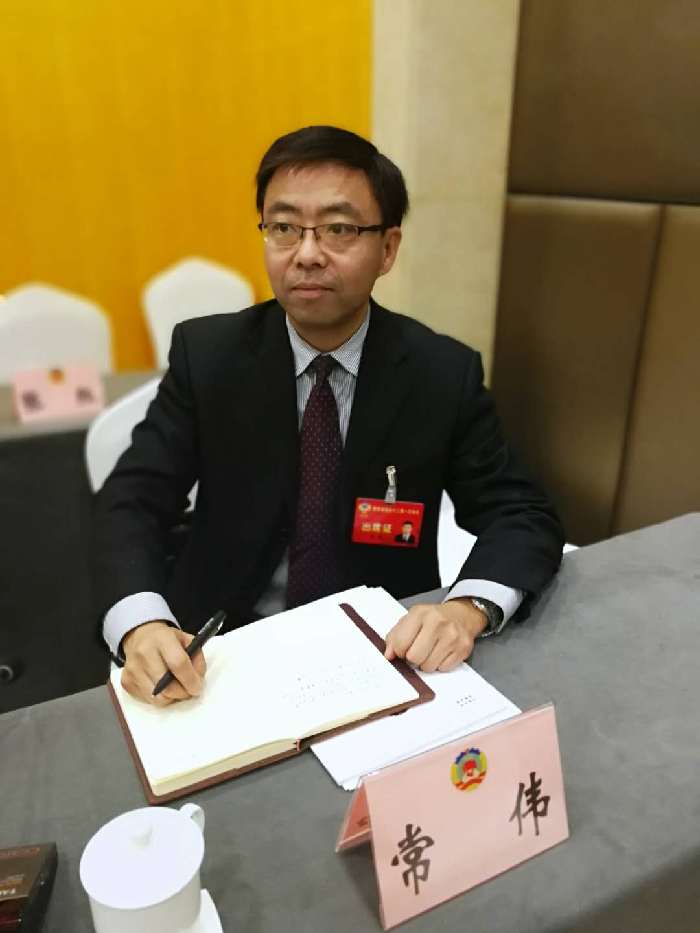 【要聞】（頁面標題）政協委員常偉呼籲陜建立長期照護保險制度  （內容頁標題）陜西省政協委員常偉呼籲陜西省建立長期照護保險制度