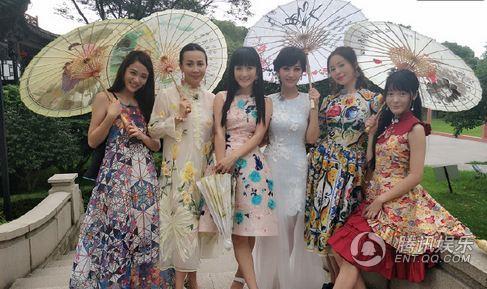 《我們來了》開播 62歲趙雅芝美哭了不輸莫文蔚劉嘉玲