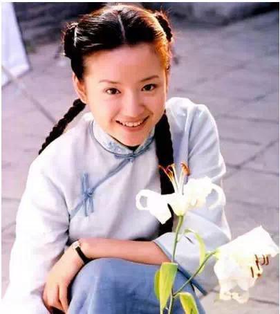 細數娛樂圈曾經是校花的19位美艷女明星(圖)
