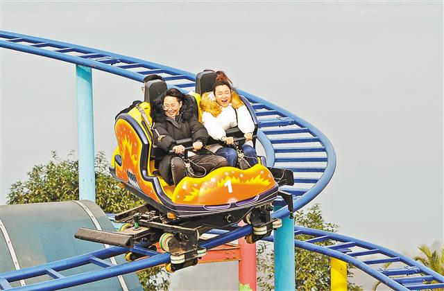 春節假期前三天 重慶旅遊業攬金51.21億元