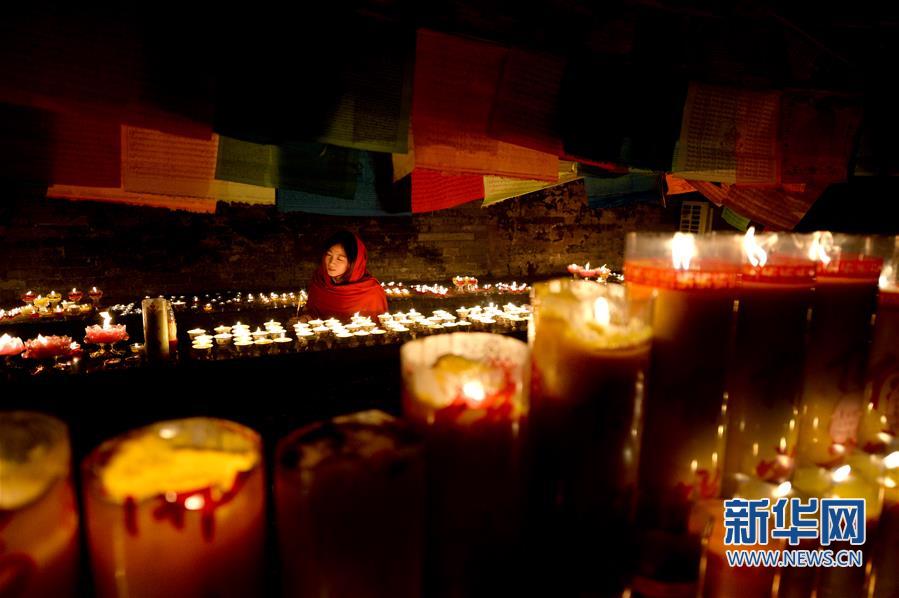 西安：萬盞酥油燈 祈福吉祥年