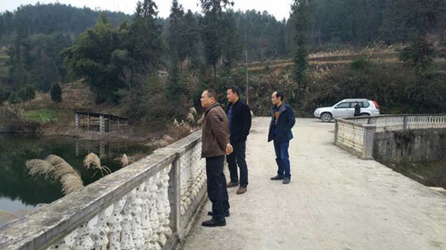 【區縣聯動】【黔江】黔江杉嶺鄉多措並舉全力抓好春耕生産工作【區縣聯動列表】黔江杉嶺鄉多措並舉抓好春耕生産工作