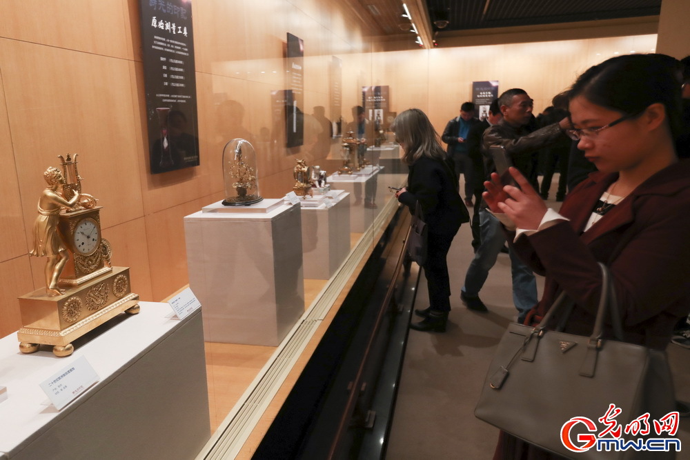 “時光的印記”鐘錶展亮相溫州市博物館