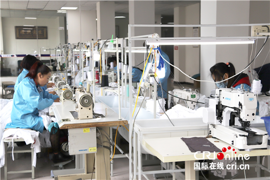 【原創＋移動列表＋三秦大地 安康】（頁面標題）打造“五新”社區 讓搬遷戶居有所依住有所養（內容頁標題）安康雷河社區：打造“五新”社區 讓搬遷戶居有所依住有所養