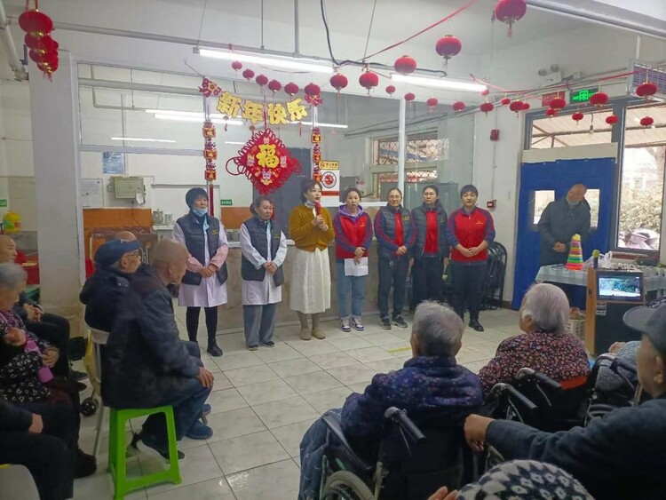 石外學子張藝嘉：發揚中華民族傳統 做尊老愛老的好少年_fororder_圖片4