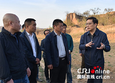 【供稿】【即時新聞】【移動版】【CRI看山西-列表】【三晉大地-晉城】高平市委書記范兆森調研黃梨産業開發建設情況