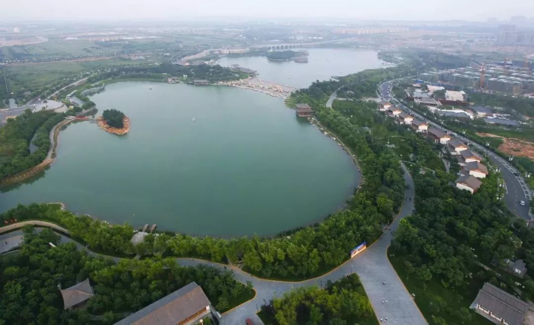 【三秦大地 西安+移動列表】聽説，城墻和大雁塔要來一次穿越時空的眉來眼去