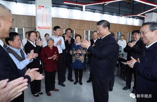 為了一江清水浩蕩東流——習近平總書記長江考察紀實
