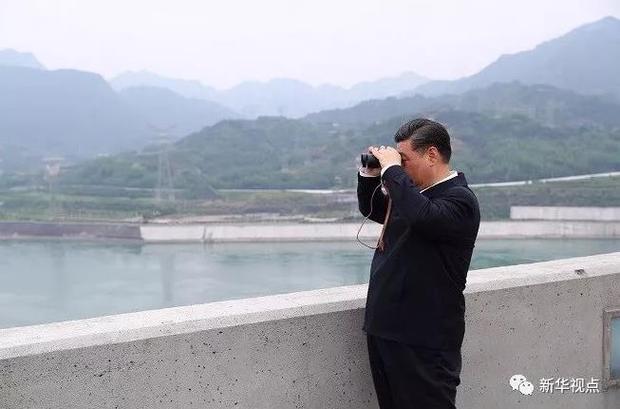 為了一江清水浩蕩東流——習近平總書記長江考察紀實