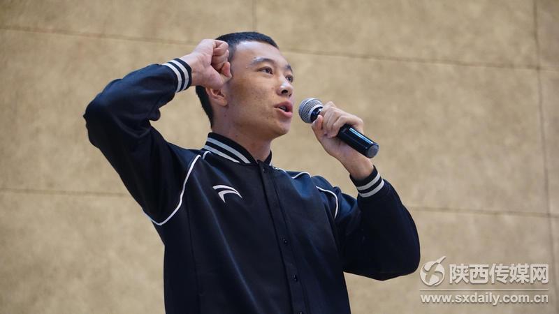 【三秦大地 西安＋移動列表】絲綢之路第十屆“培華杯”創新籃球賽暨投籃大獎賽開幕