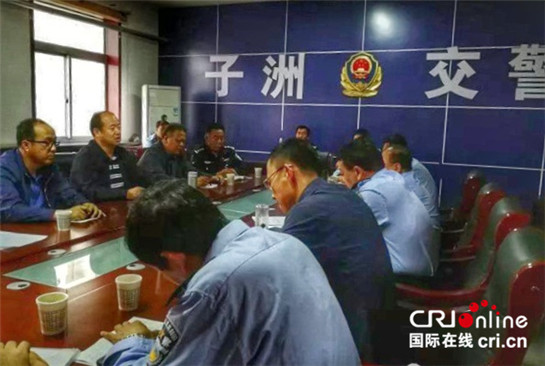 【三秦大地 榆林+移動列表】榆林公安交警支隊到子洲交警大隊督導並檢查道路交通安全攻堅行動