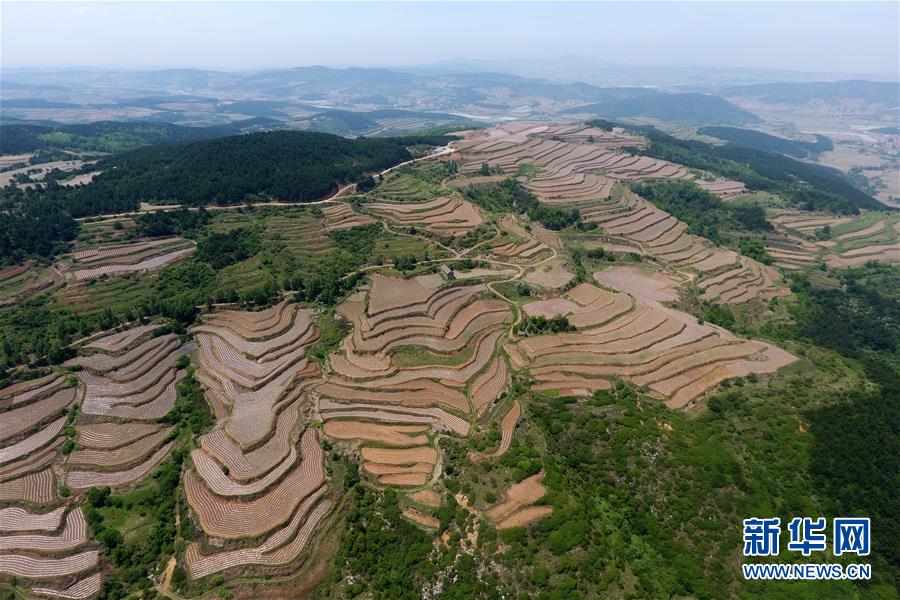 山西：旱作梯田景如畫