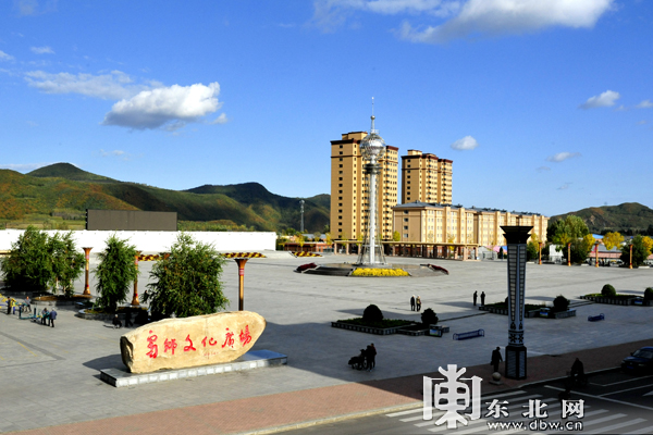 “智慧雪鄉”引領全域全季旅遊 綠水青山冰天雪地綻放“常青樹”