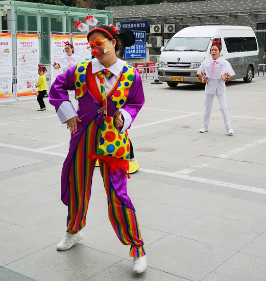 【健康 加顯示圖】“健康中國，兒童先行”——交大二附院舉辦慶祝 “六一”兒童節大型義診活動