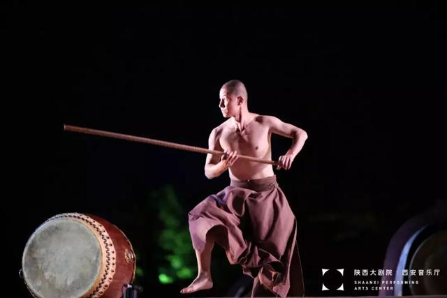 【三秦大地 西安+移動列表】50000+凝神專注 3次謝幕 他們重新定義了“戶外公演”