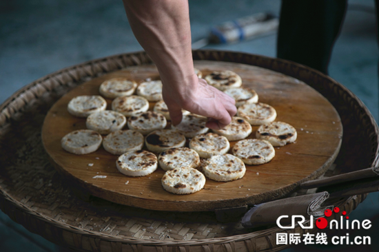 【CRI專稿 列表】重慶渝北土沱麻餅 百年味道的傳承