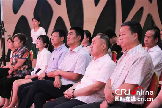 西安浐灞生態區舉行“不忘初心·繼續前行”《梁家河》誦讀會