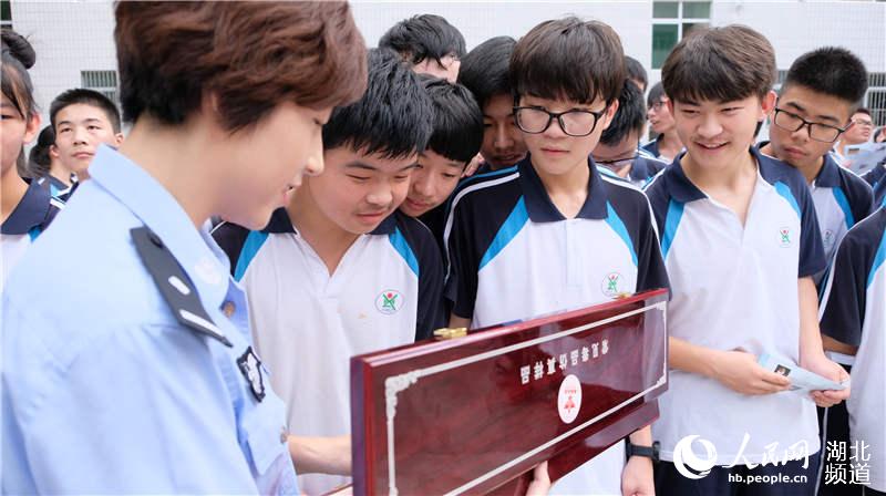 湖北房縣：“6·26”禁毒宣傳活動豐富多彩