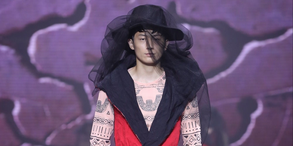 中國時尚大會——設計師計祁剛作品集(圖片來源:中國服裝設計師協會) 中國時尚大會——設計師計祁剛作品集(圖片來源:中國服裝設計師協會)_fororder_LT184107