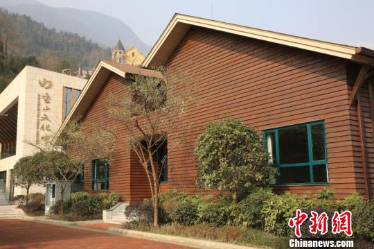 【網絡媒體走轉改】雞年新春探訪“中國西部第一村”——彭州寶山村