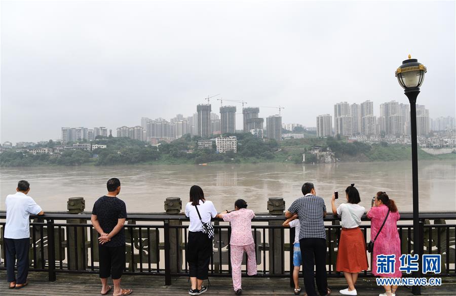 嘉陵江重慶段水位上漲