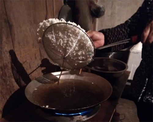 【區縣群網 彭水】彭水：特色時令小吃米花 節日喜事必備美味