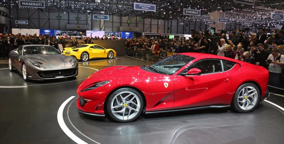 2017上海車展 法拉利兩款V12超跑將首發