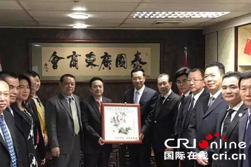 圖片默認標題