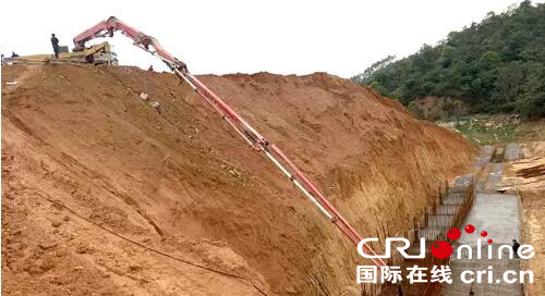 圖片默認標題