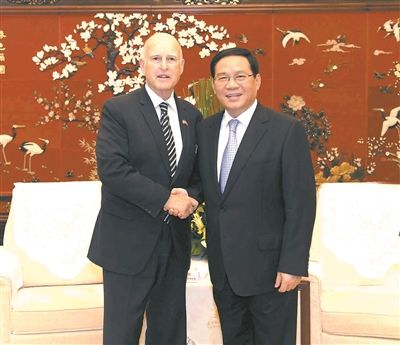 （頭條下文字 頁面標題）江蘇與美國加州簽署氣候變化備忘錄（稿件標題）李強會見美國加州州長 簽署氣候變化備忘錄