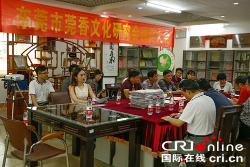 圖片默認標題