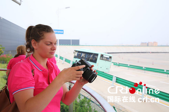 【右上標題加摘要】CRI伊朗籍記者：我找到宇通客車暢銷伊朗的原因了