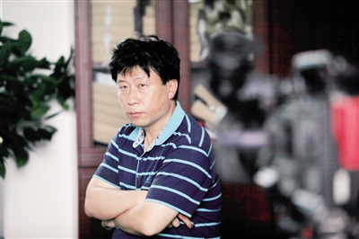 【社會民生】最好的父親節禮物 好心人12萬元買下他女兒畫作